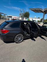 BMW 540i xDrive Touring A - - BMW 540 von privat
