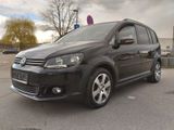 Volkswagen Touran CrossTouran DSG / Navi Plus Sport-Design