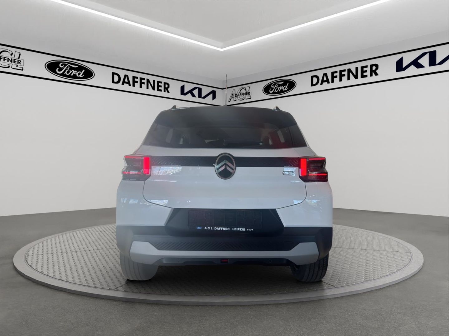 Fahrzeugabbildung Citroën C3 Turbo 100 MAX HUD Navi Soundsystem LED Apple