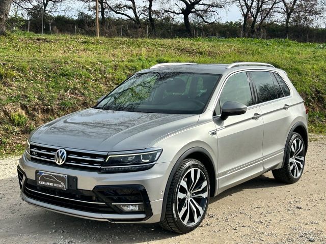 Volkswagen Tiguan 2.0 TDI SCR DSG 4MOTION Busine