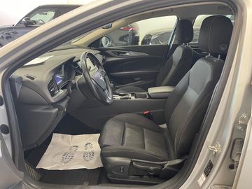 Opel Insignia - 9