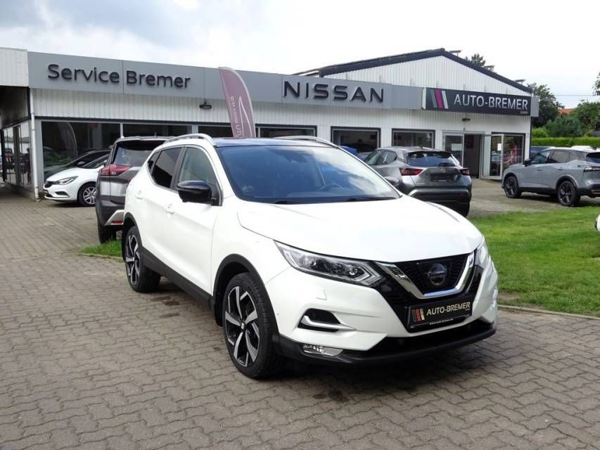 Fahrzeugabbildung Nissan Qashqai 1,2 DIG-T Tekna Safety Shield beh.FS  Pa