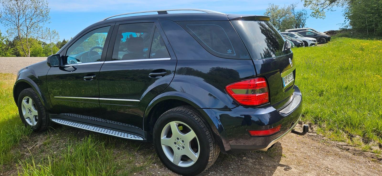 Mercedes-Benz ML 320