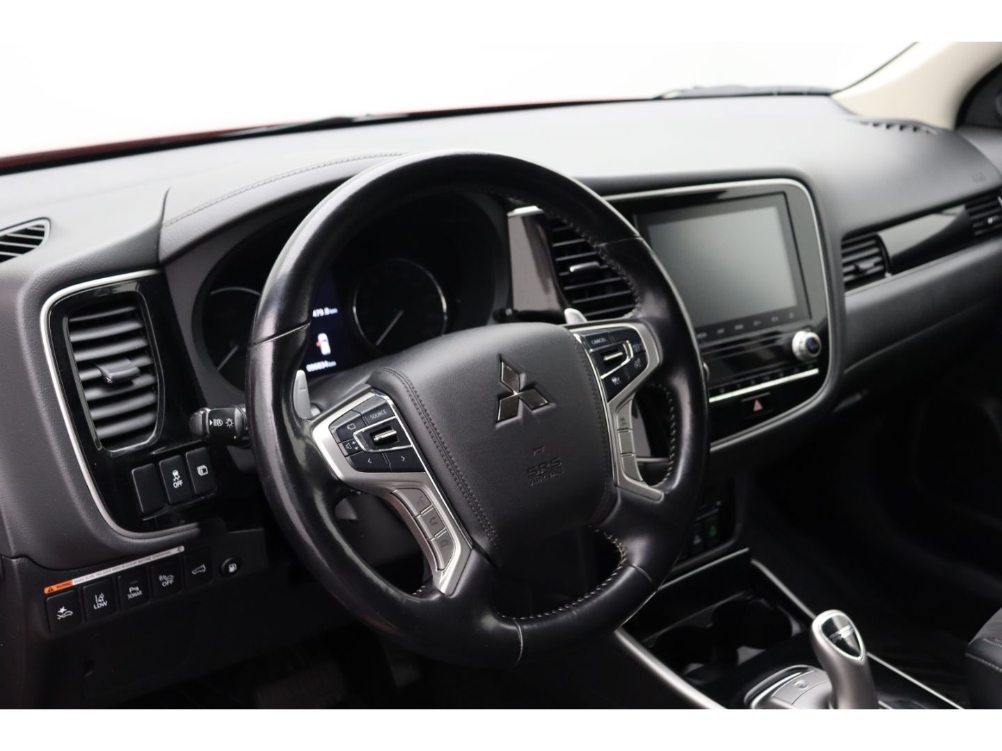 Fahrzeugabbildung Mitsubishi Plug-in Hybrid Outlander PHEV 2.4 Plus 4WD ACC,