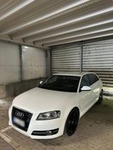 Audi A3 2.0 TDI, 140 PS |  scheckheftgepfl... - Audi A3 140 ps mit Diesel-Antrieb