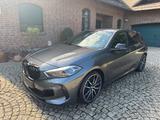 BMW M135 i xDrive/LED/NAVI/HEAD UP/H&K/RKAMERA - gebrauchte BMW M135 aus dem Jahr 2020