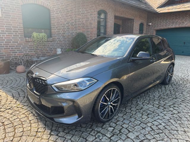 BMW M135 i xDrive/LED/NAVI/HEAD UP/H&amp;K/RKAMERA