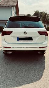 Volkswagen Tiguan R-Line 2.0 TSI 169kW DSG 4M NAVI PANO LED - VW Tiguan von privat