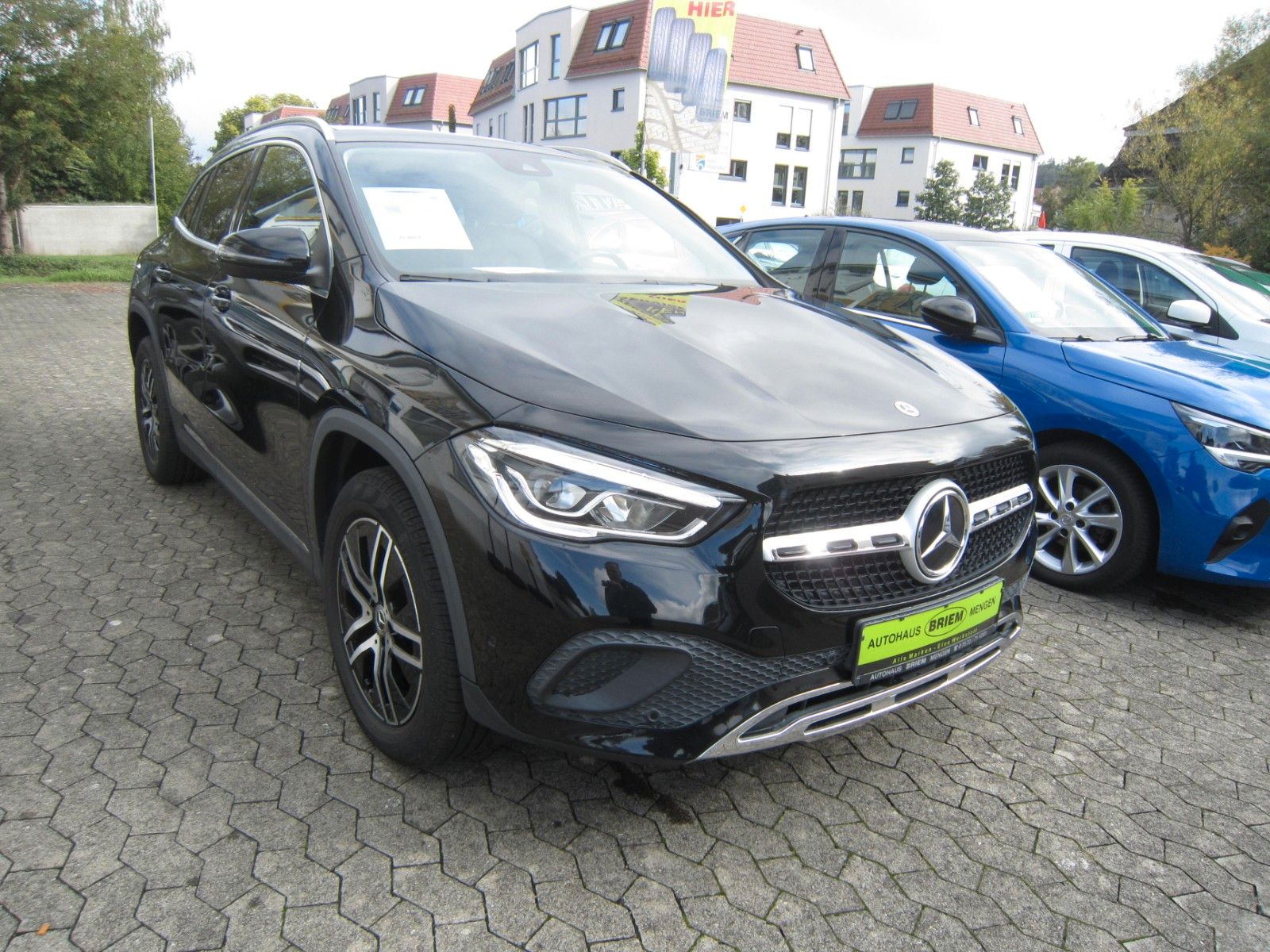 MERCEDES-BENZ GLA 220d Facelift, Autom, LED, Pano, 1. Hd.