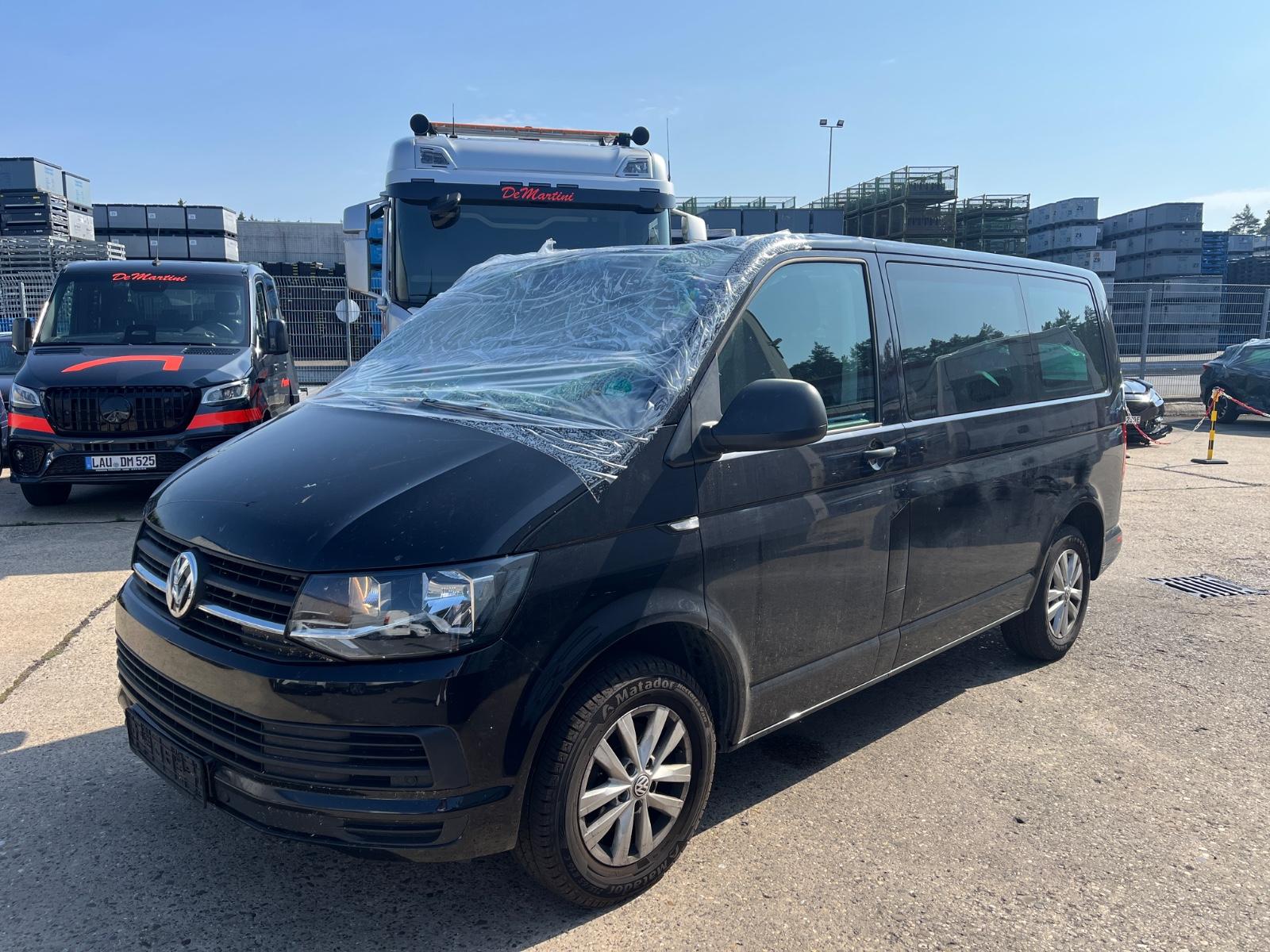 Volkswagen T6 Multivan Trendline Navigation 5-Sitzer
