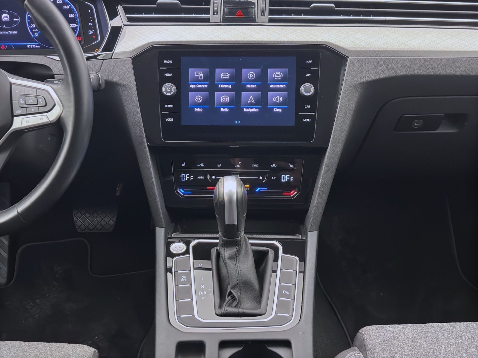Volkswagen Passat Variant - Bild 15