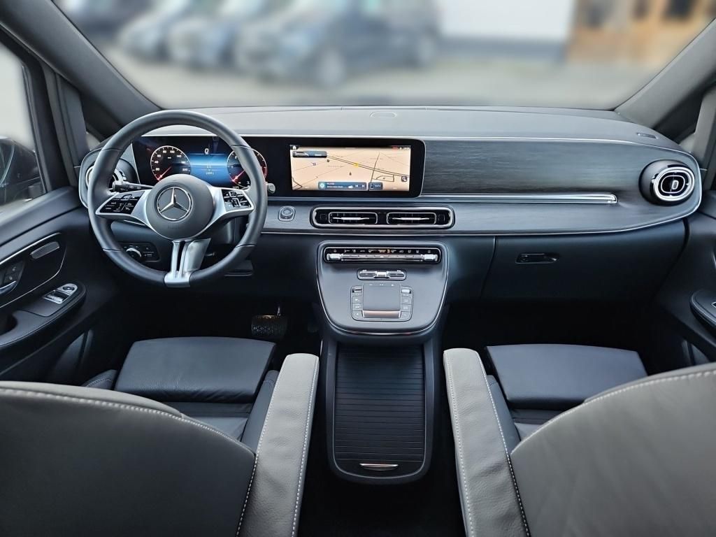 Fahrzeugabbildung Mercedes-Benz V 300 AVG Lang 7 Sitze STHZ DISTRONIC 2,5tAHK AR