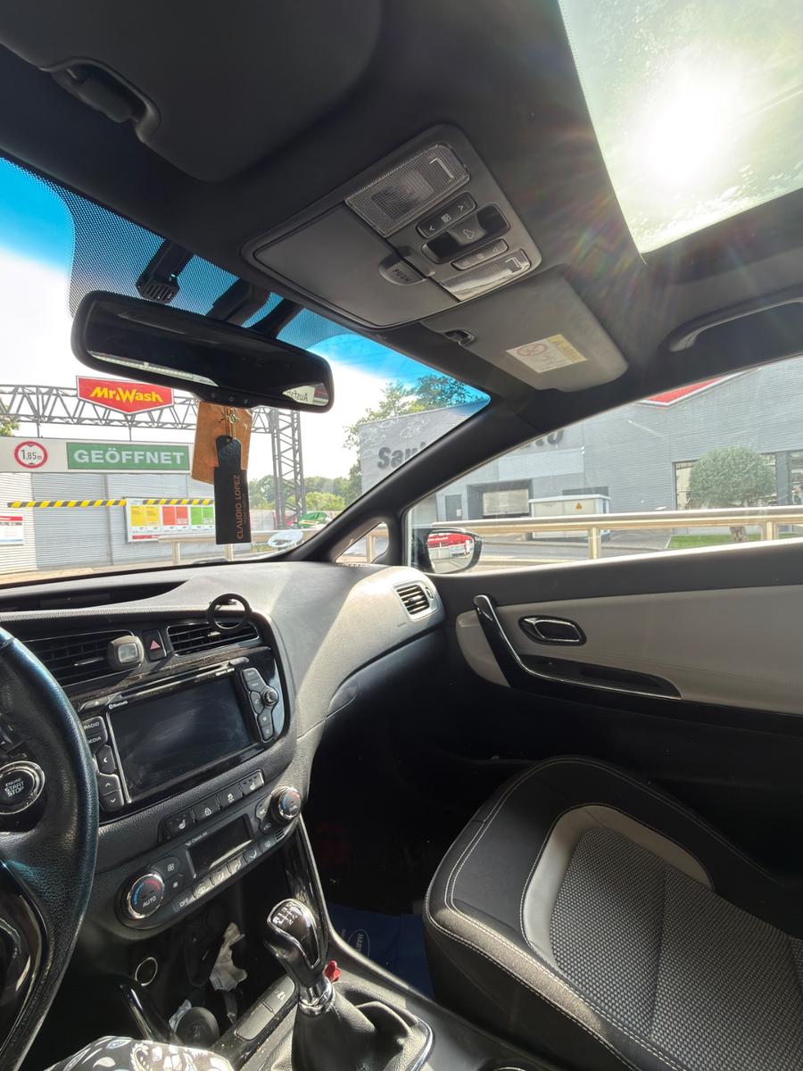 Kia pro_cee'd / ProCeed 1.6 GDI Spirit pro_cee'd...