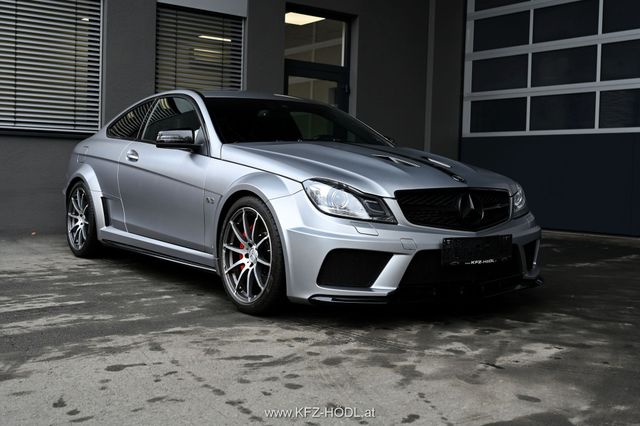 Mercedes-Benz C 63 AMG BLACK SERIES Neuwertig