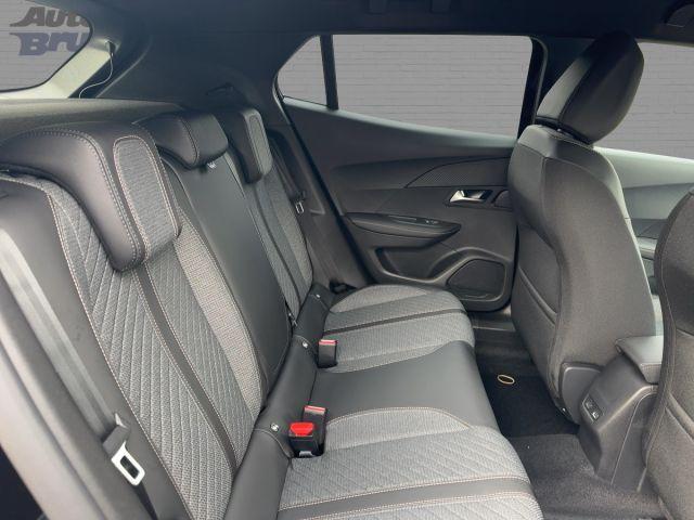 Peugeot 2008 Hybrid 145 e-DSC Allure, Navi, 360° Kamera