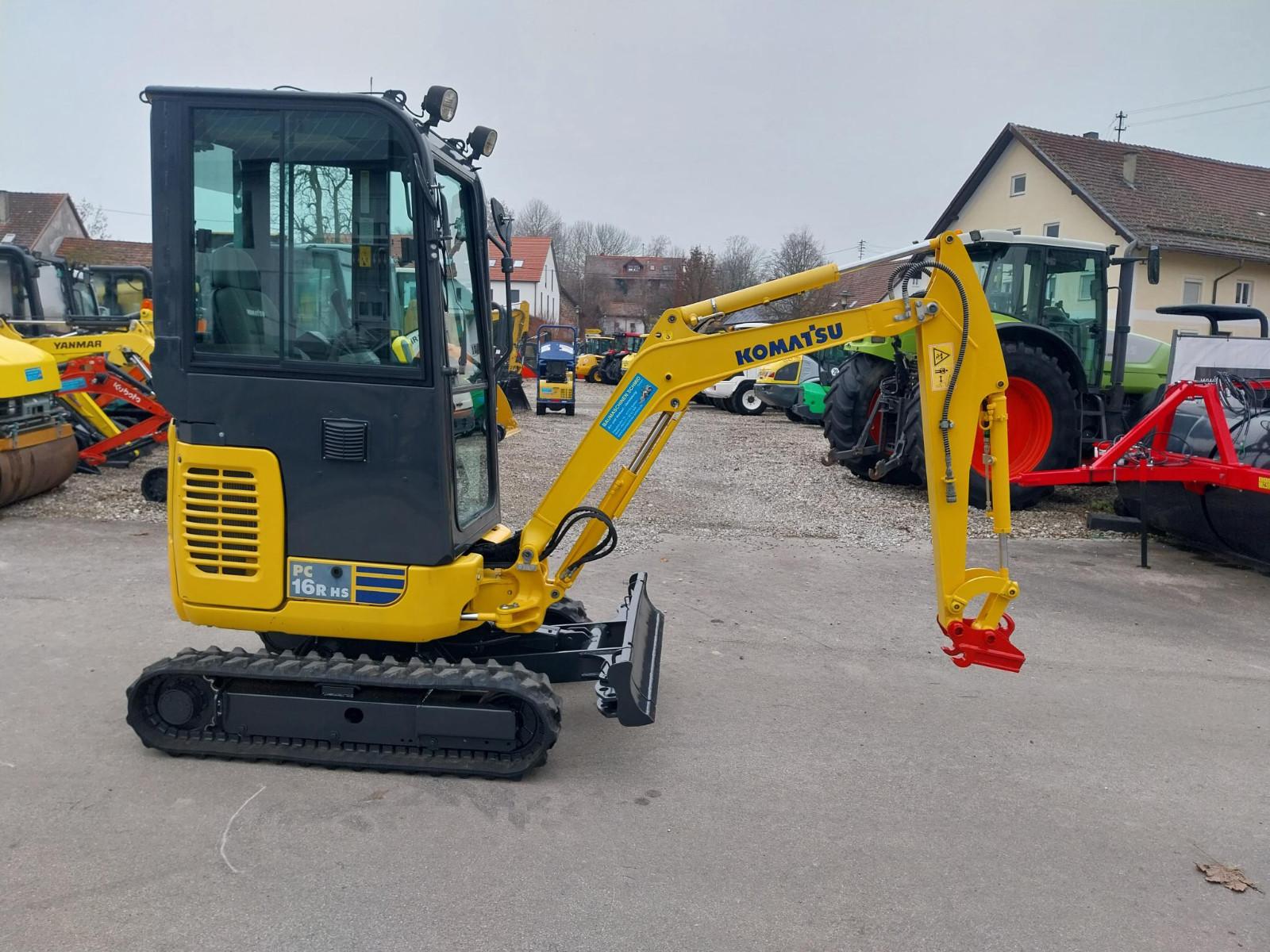 Komatsu PC 16, 17, 18, 20, 24