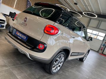 Fiat 500L Trekking *PANORAMAGLASDACH*NAVI*VOLLLEDER*