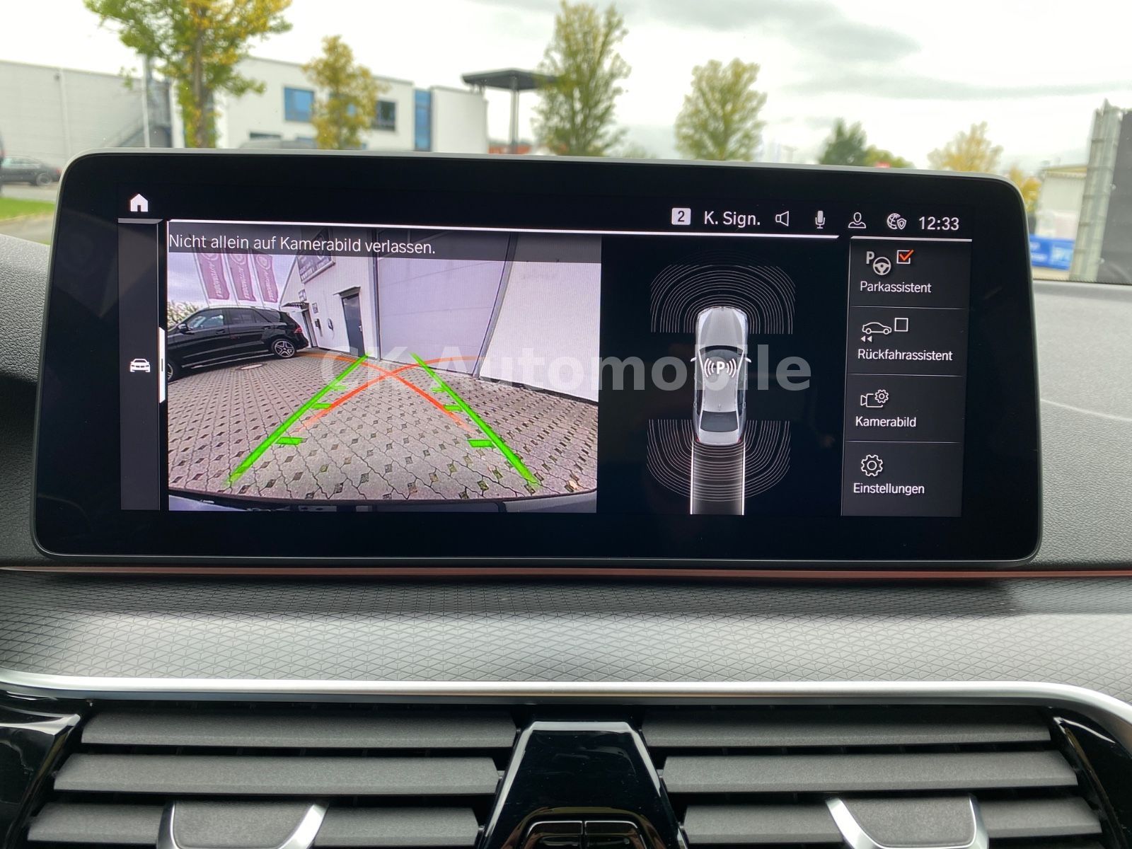 Fahrzeugabbildung BMW 520d Lim. M-Sport/Facelift/Shadow-Line/LED/Kam