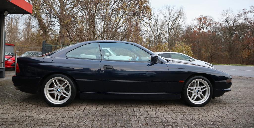 BMW 840