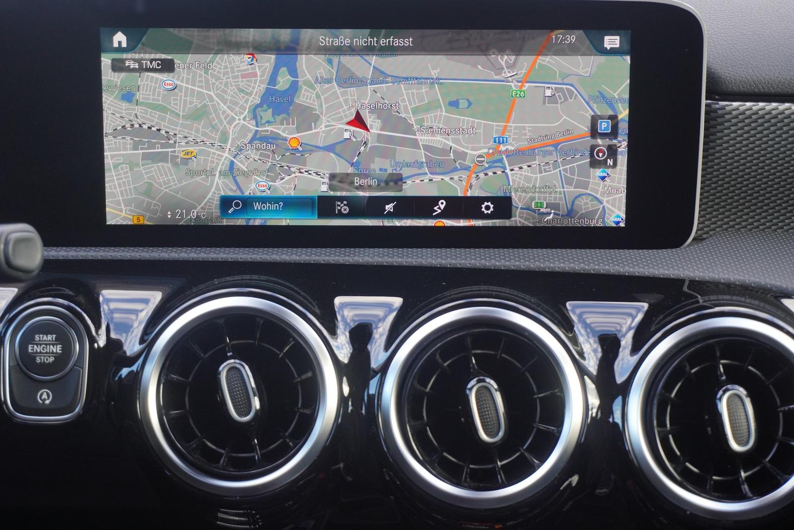 Mercedes-Benz A180 Progressive 7G-DCT LED Navi Kamera Tempomat