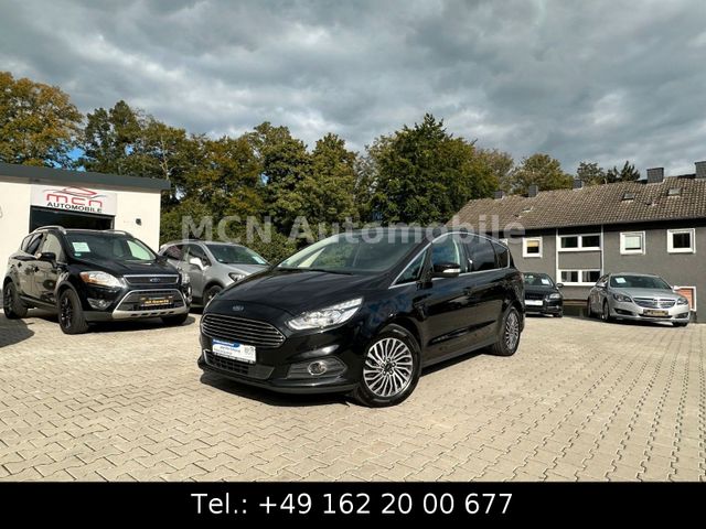 Ford S-MAX Titanium*AUTOMATIK*Bi-Turbo*Kamera*SHZ*