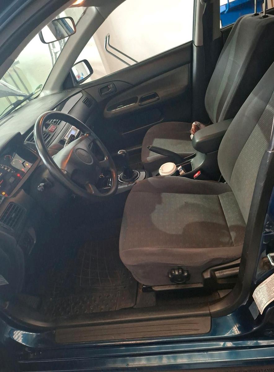 Mitsubishi Lancer 2005 — photo 6