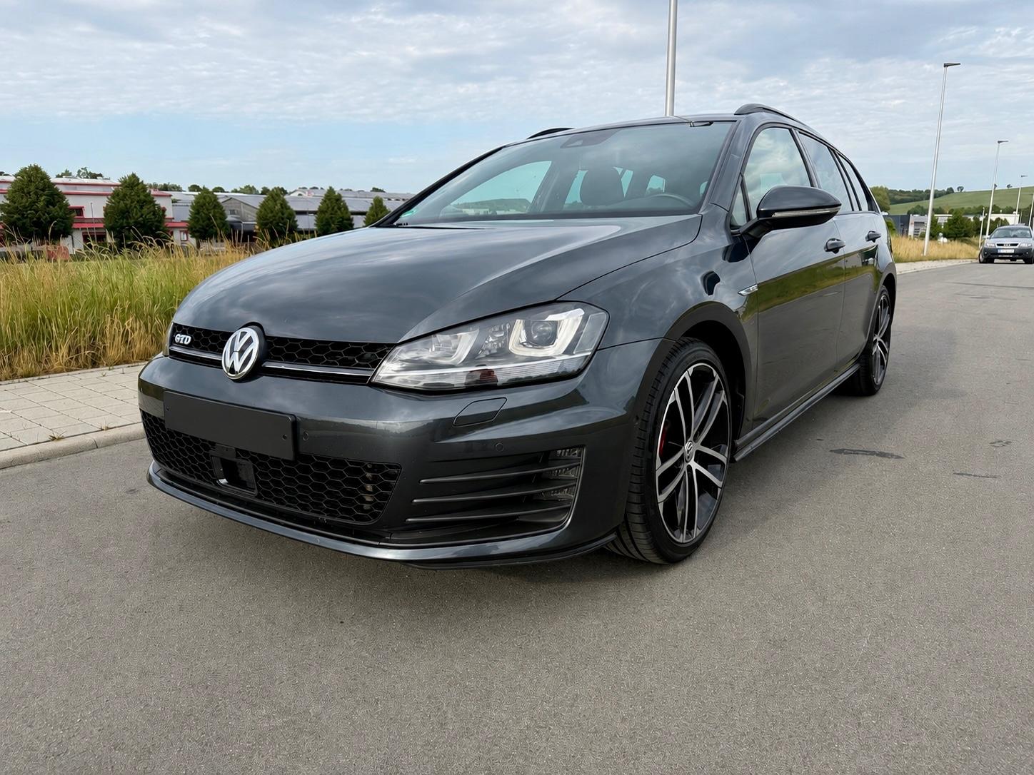 Volkswagen VW GOLF VII 2.0 TDI GTD/DSG/CAM/SHZ/AHK/ACC
