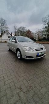 Toyota Corolla, Automatik, Anhängerkupplun... - Toyota Corolla aus 2006 mit Diesel-Antrieb
