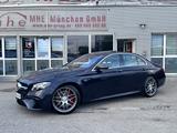 Mercedes-Benz E63S AMG 4Matic+ 9G-Tronic/Exterieur Carbon/HUD - blaue Mercedes-Benz E 63 AMG
