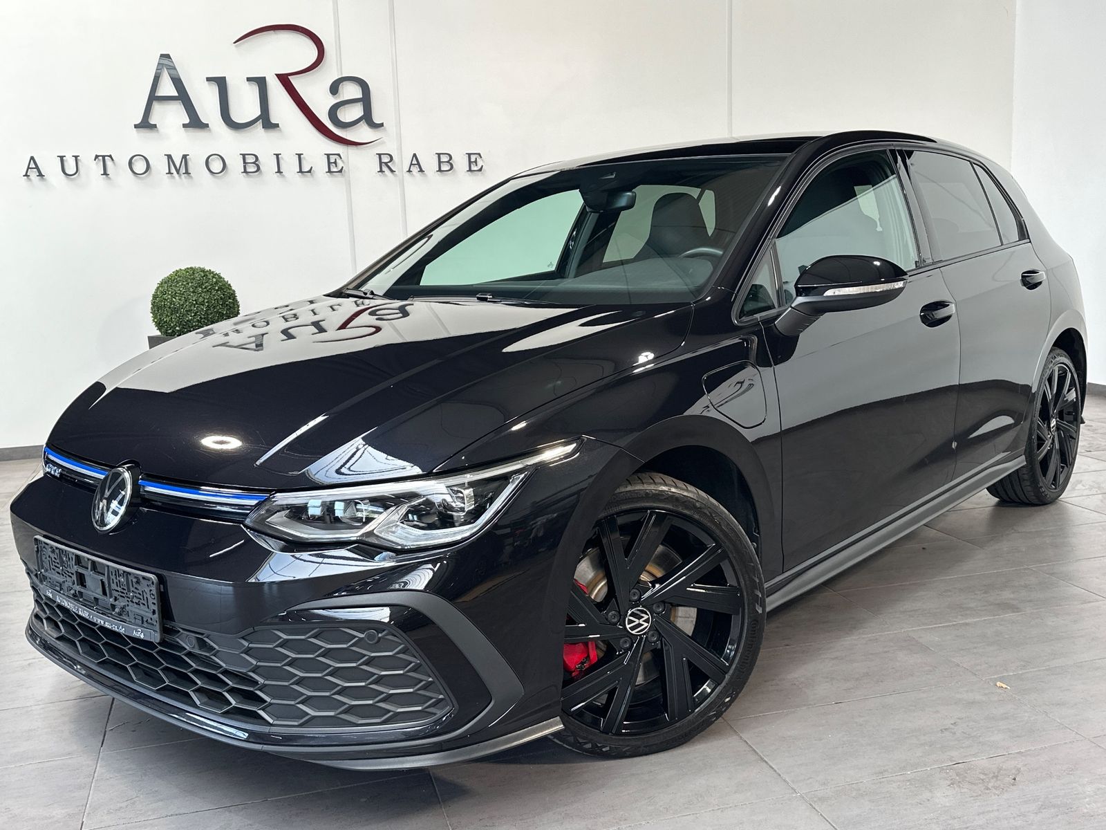 Volkswagen Golf GTE 1.4 eHybrid NAV+LED+PANO+18ZOLL+ACC+SHZ