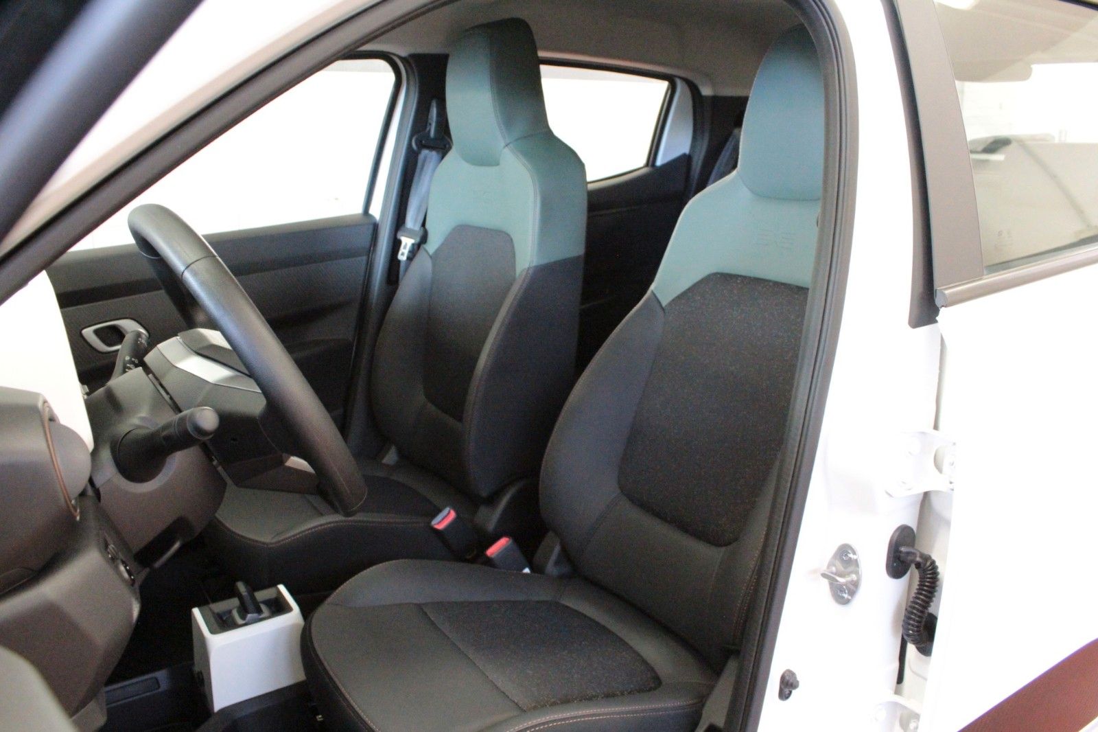 Fahrzeugabbildung Dacia Spring Electric 65 Extreme*100 % elektrisch