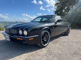 Jaguar XJR100 4.0 V8 Supercharged - Jaguar: 10