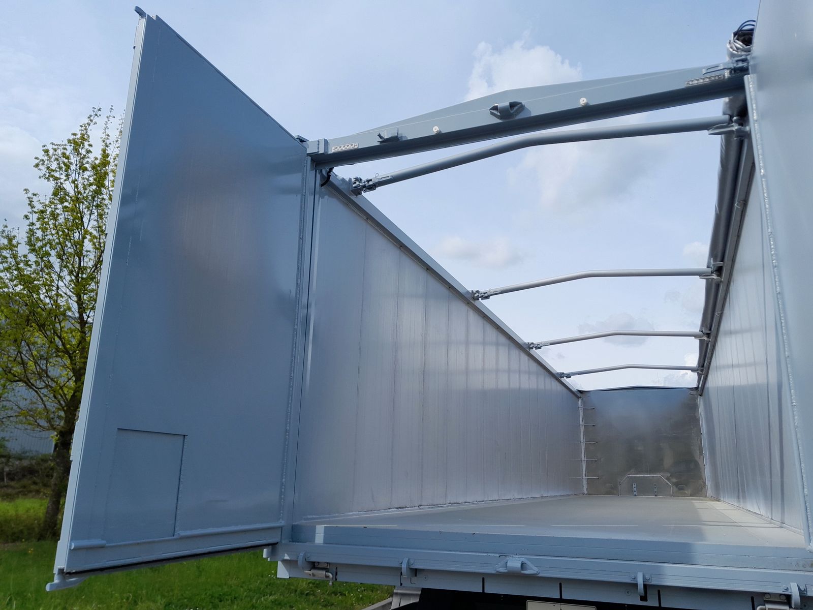Fahrzeugabbildung Stas agroSTAR 60,9 cbm