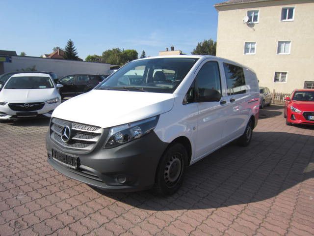 Image of Mercedes-Benz Vito