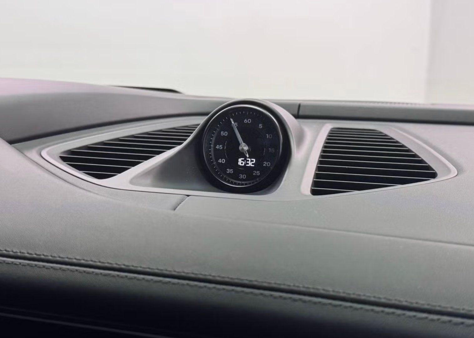 Porsche Macan Electric AHK*360°*LED MATRIX Scheinwerfer foto 17