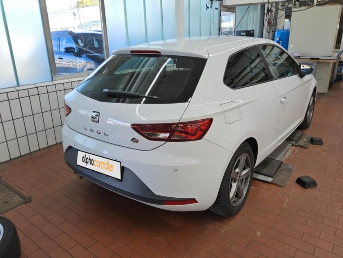 Seat Leon FR 2.0 TDI 184 PS LED ACC DCC Navi 8-fach