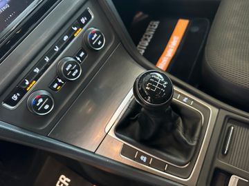 MYAUTOCENTER – Gebraucht- und Jahreswagen mit Werkstattservice in Pfaffenhofen Volkswagen Golf VII Lim. Comfortline BMT *Klima*TÜV*