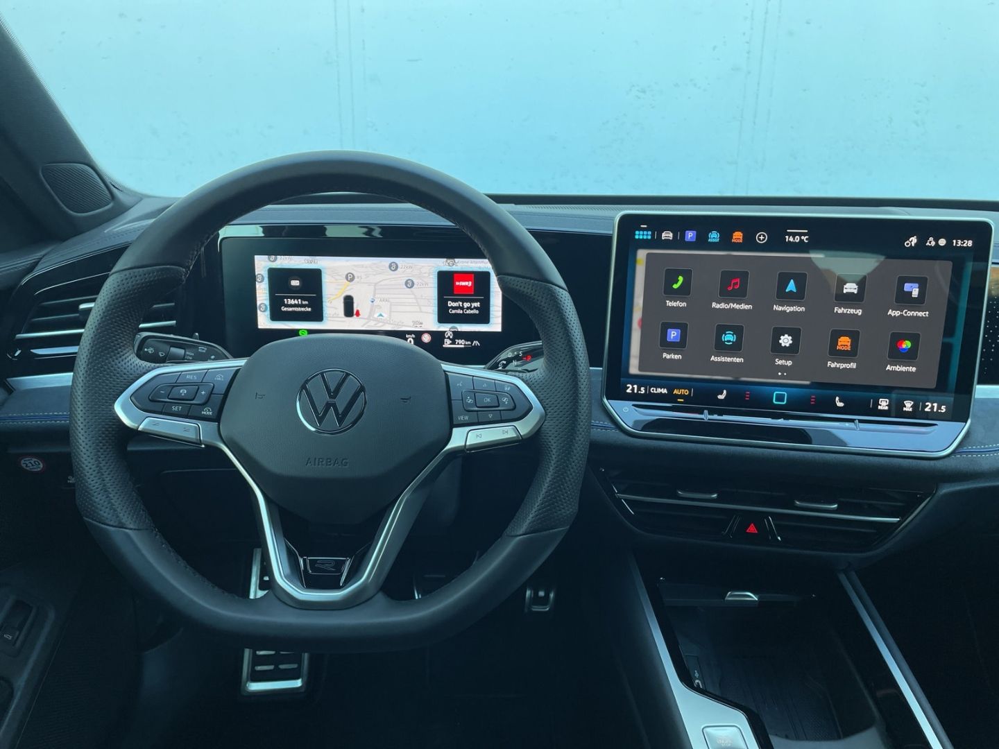 Passat 2.0 TDI R-Line AHK/Kamera/Keyless/Matrix/