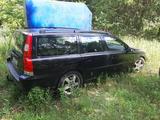 Volvo Biete Volvo V70 defekt m. Mängelliste 2500... - Volvo V70 Gebrauchtwagen in Berlin