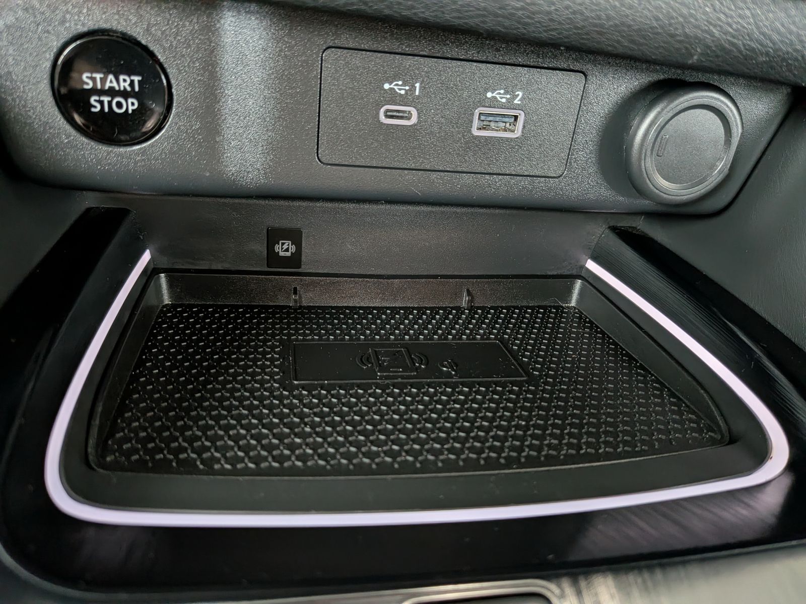 Fahrzeugabbildung Nissan X-Trail 1.5 e-Power N-Connecta ACC 360 Navi 12"