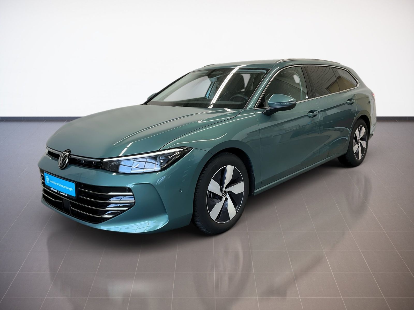 Volkswagen Passat Variant - Bild 2