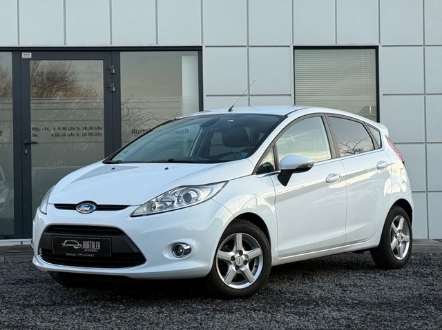 Ford Fiesta Titanium *KLIMAAUT. *SPORT *BLUET. *TÜV*