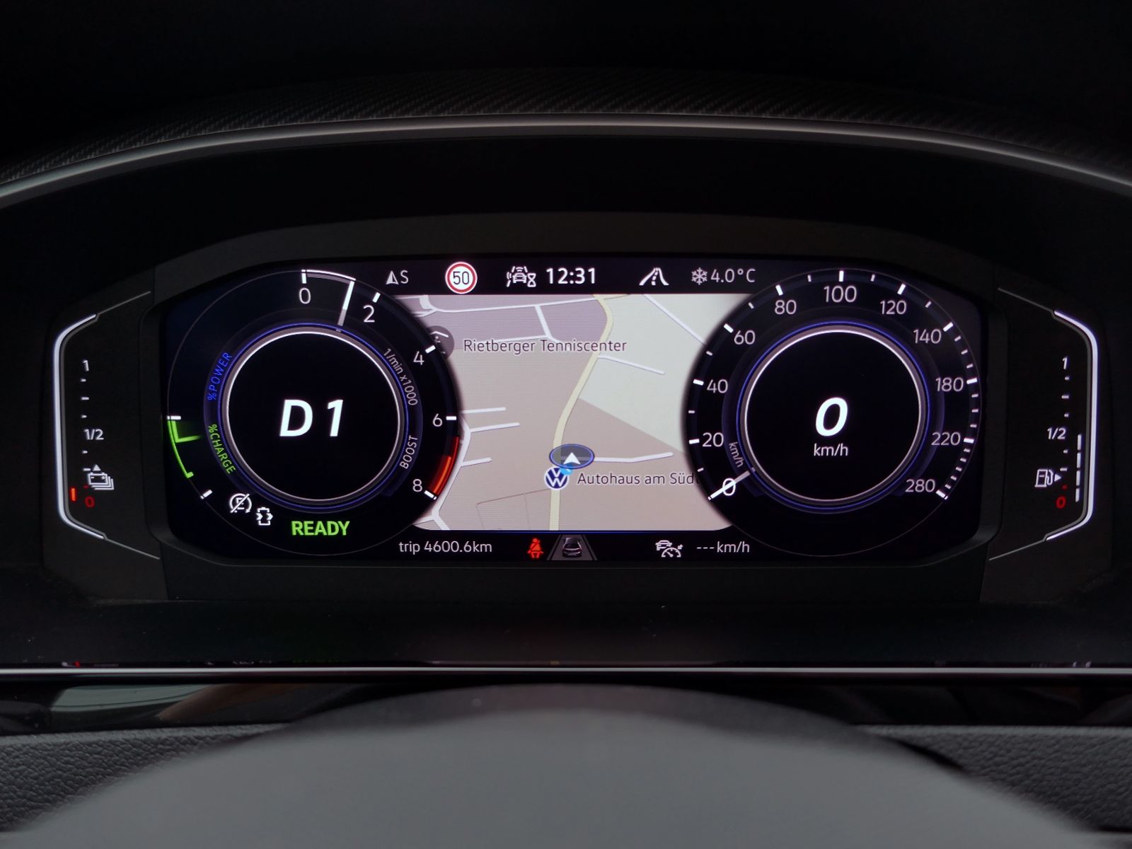 Fahrzeugabbildung Volkswagen Arteon SB R-Line 1.4 eHybrid DSG | LED AHK RFK