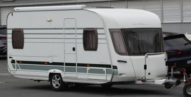 Chateau Cantara 450 mit Vorzelt und Mover