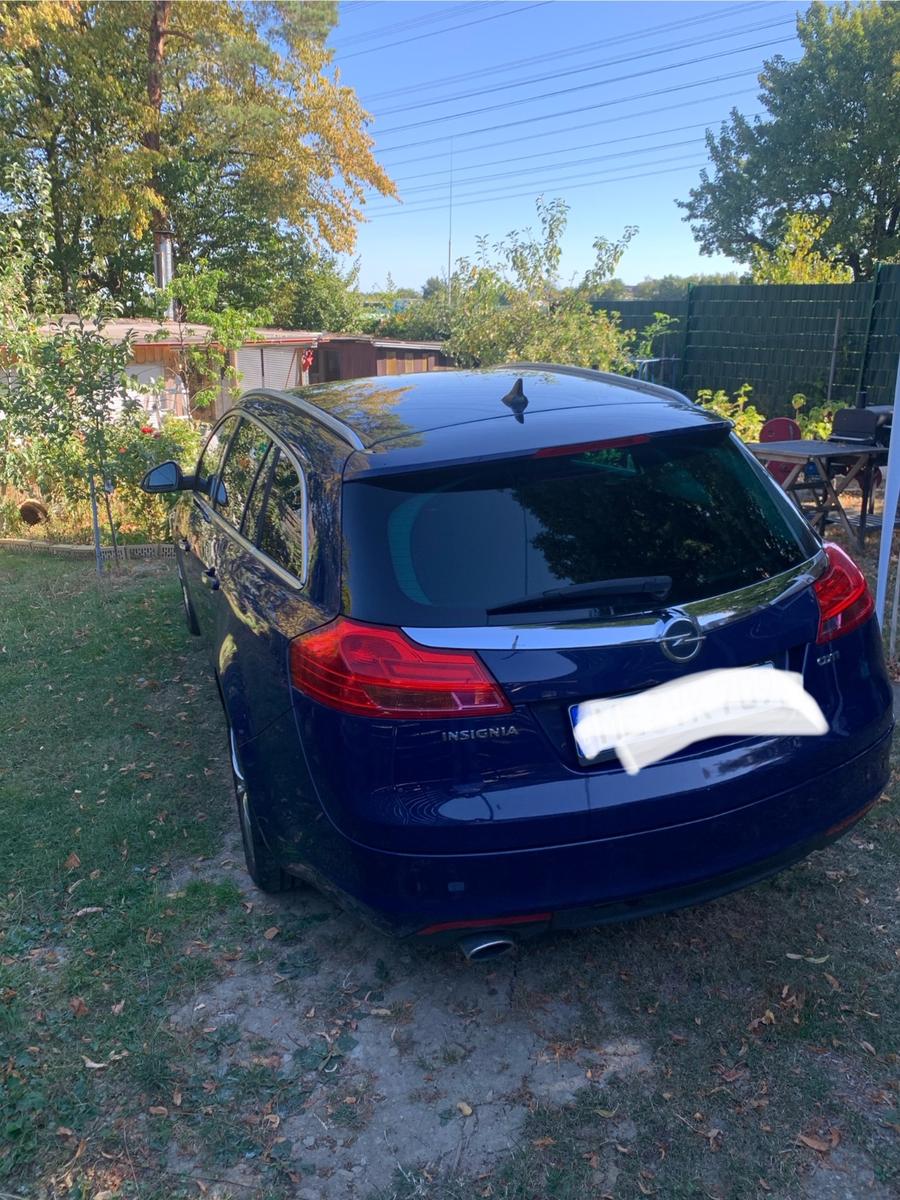 Opel Insignia Sports Tourer 2.0 CDTI Sport 118 kW...