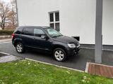 Suzuki Grand Vitara 1.9 DDiS Leder HU 2027  97 Tkm. - Suzuki Grand Vitara mit Diesel-Antrieb: 1.9