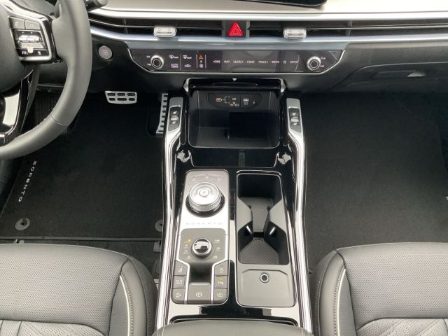 Fahrzeugabbildung Kia Sorento PE PLATINUM 4WD 2.2 CRDi *ANHÄNGERKUPPLU