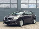 Toyota Verso 1.6*7Sitz*AHK*PanoD*Navi*RFK* - gebrauchte Toyota Verso aus dem Jahr 2010