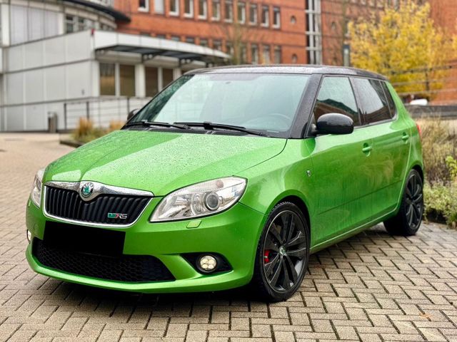 Skoda Fabia 1.4 TSI VRS Automatik TÜV 2026...