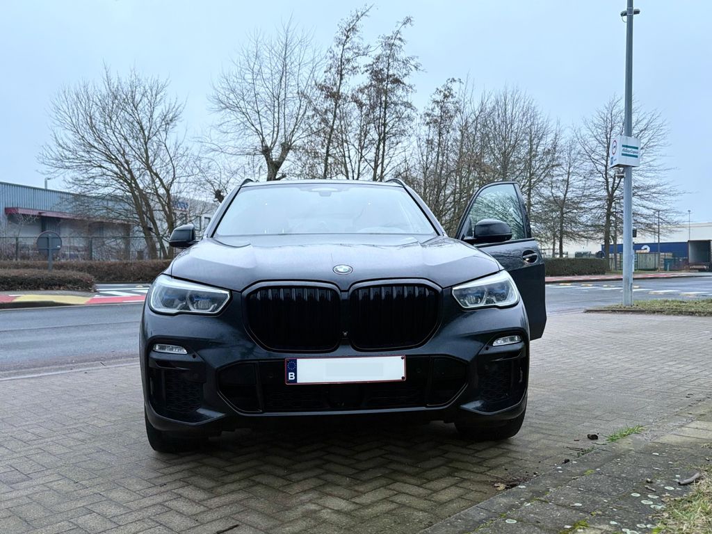 Image of BMW X5